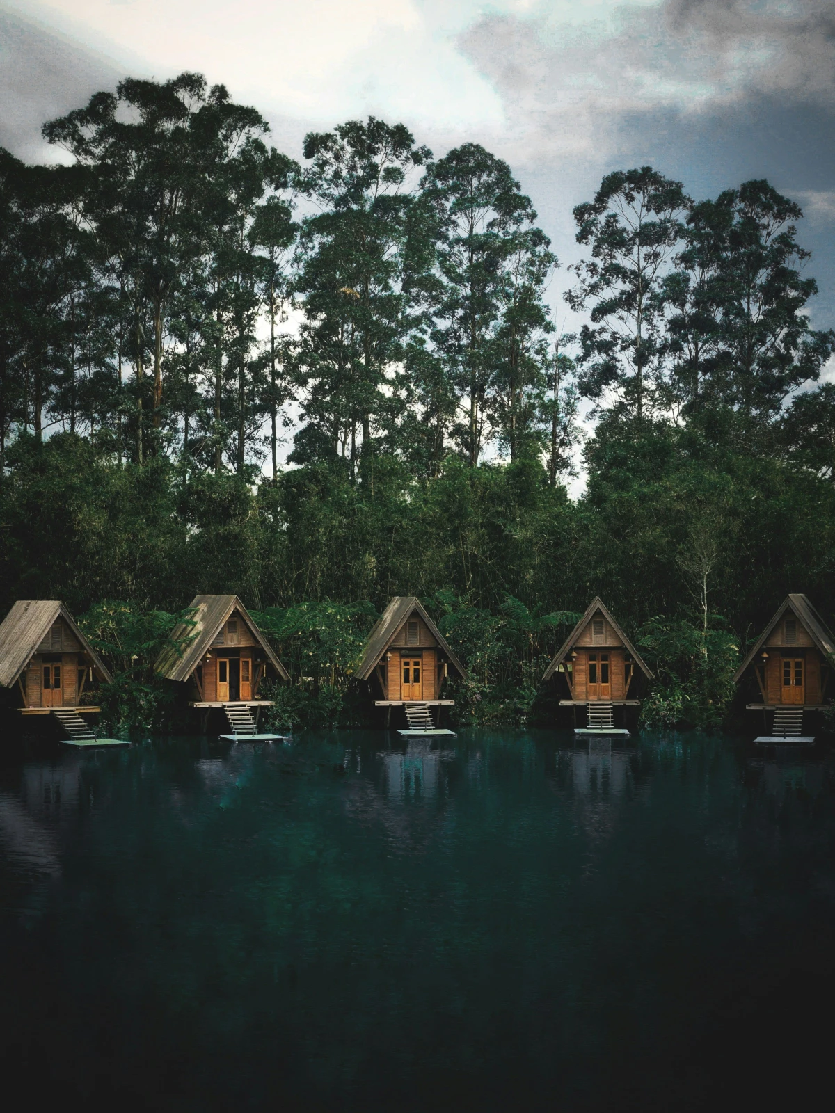 Rumah Dusun Bambu